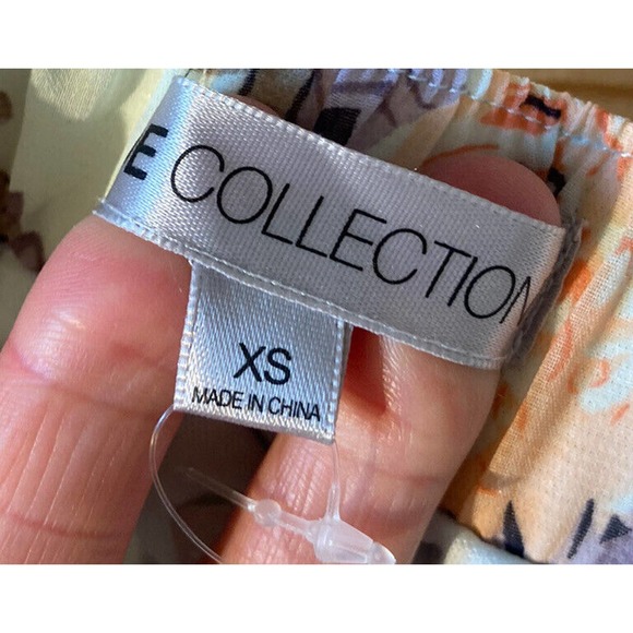 NWT DE Collection Parade Day Shark Hem Skirt Size XS Bouquet Billow MSRP $34.99 - Picture 3 of 7